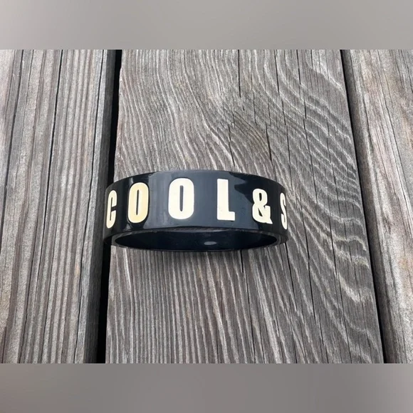 Dolce & Gabbana Black and Cream Logo Bracelet - Picture 2 of 14